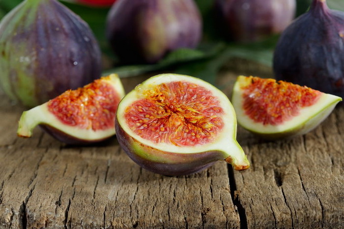 Faktor | Rajsko voće: Devet razloga zašto bismo svaki dan trebali jesti smokve